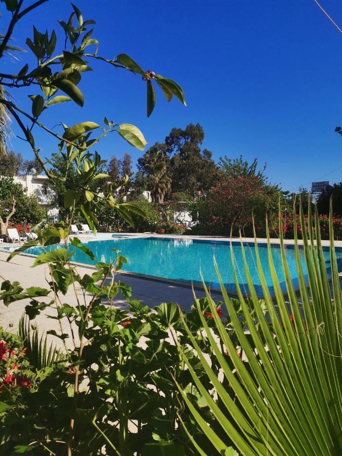 Kiris Garden Hotel 凯梅尔 外观 照片