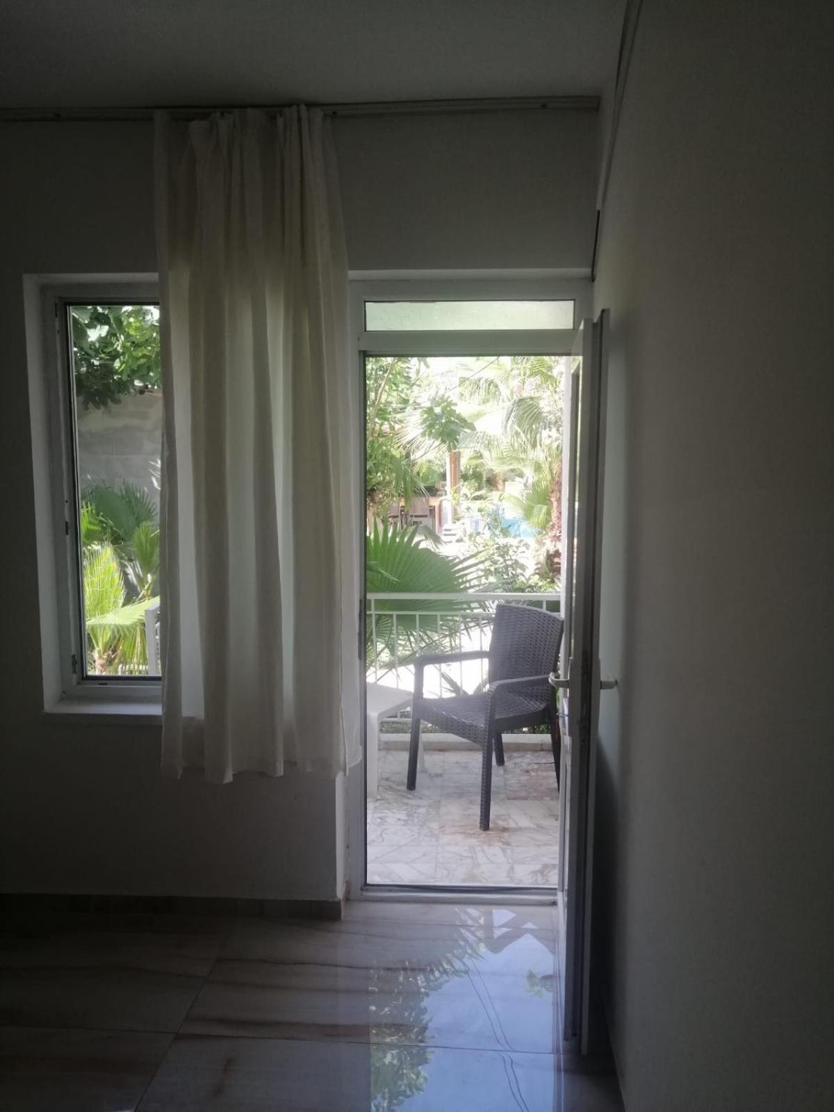 Kiris Garden Hotel 凯梅尔 外观 照片